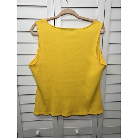 New York & Company Ribbed V-Neck Stretch Tank Top Women's Size XL Yellow NWT - Picture 8 of 10